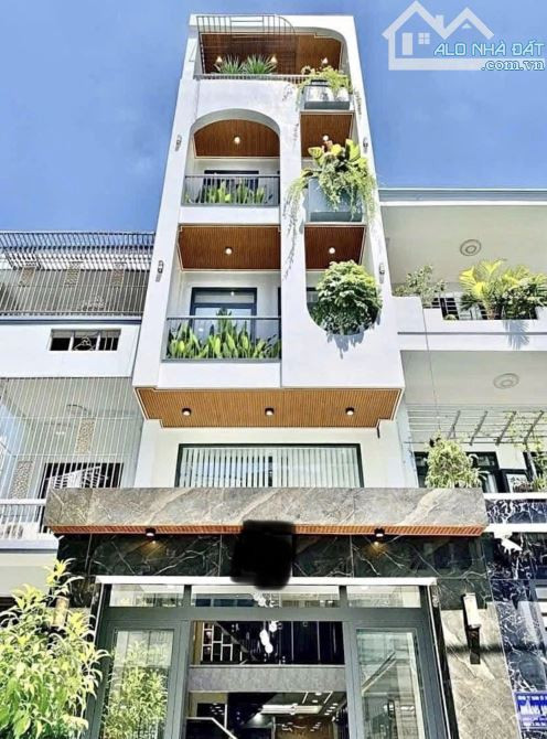 Dọn dẹp mặt bằng